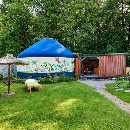 Aloha Glamp - Okragle Domki Przy Rzece - Balia I Sauna - Energylandia Zagornik Exterior foto