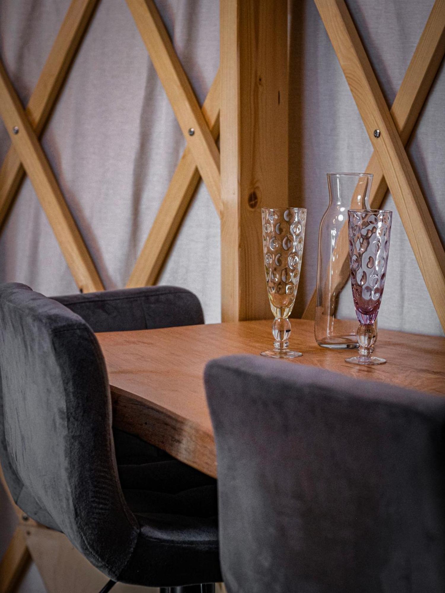 Aloha Glamp - Okragle Domki Przy Rzece - Balia I Sauna - Energylandia Zagornik Cameră foto
